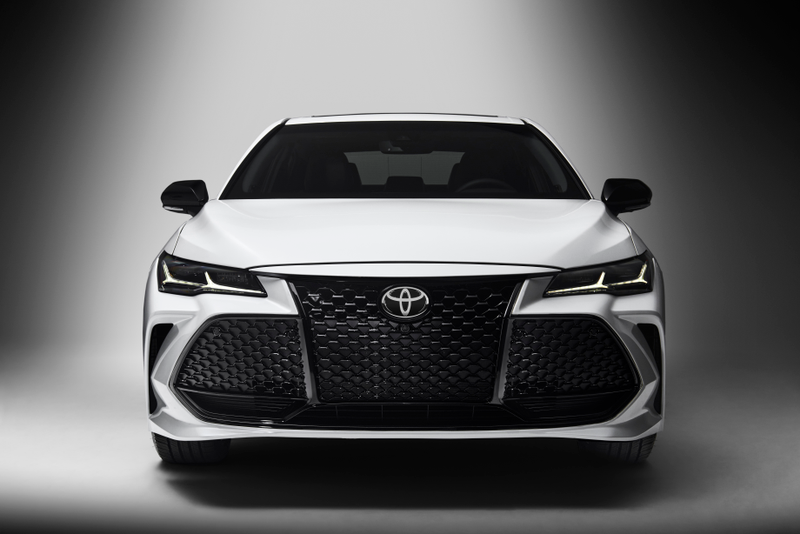 Illustration for article titled 2019 Toyota Avalon: We're Still Doing This One, Huh
